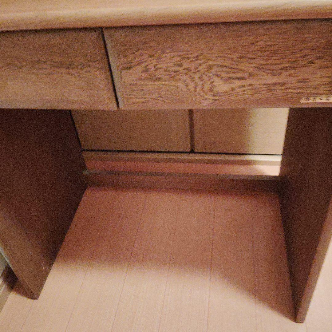 ライティングデスク