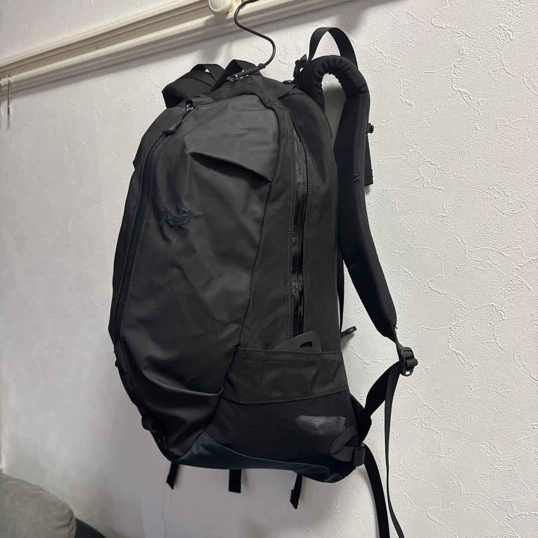 ARC'TERYX アロー22 バックパック ※左ワイヤー破損