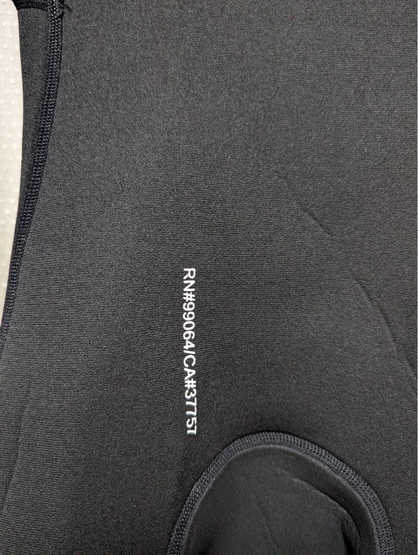 BILABONG(ビラボン)3×2mm フルスーツ メンズMサイズ