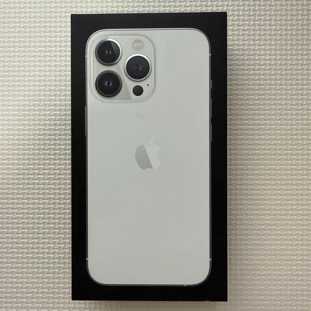 【美品】iPhone 13 Pro シルバー 256GB バッテリー100%