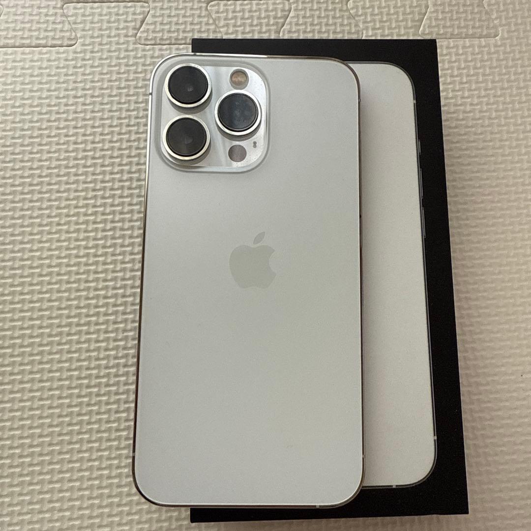 【美品】iPhone 13 Pro シルバー 256GB バッテリー100%
