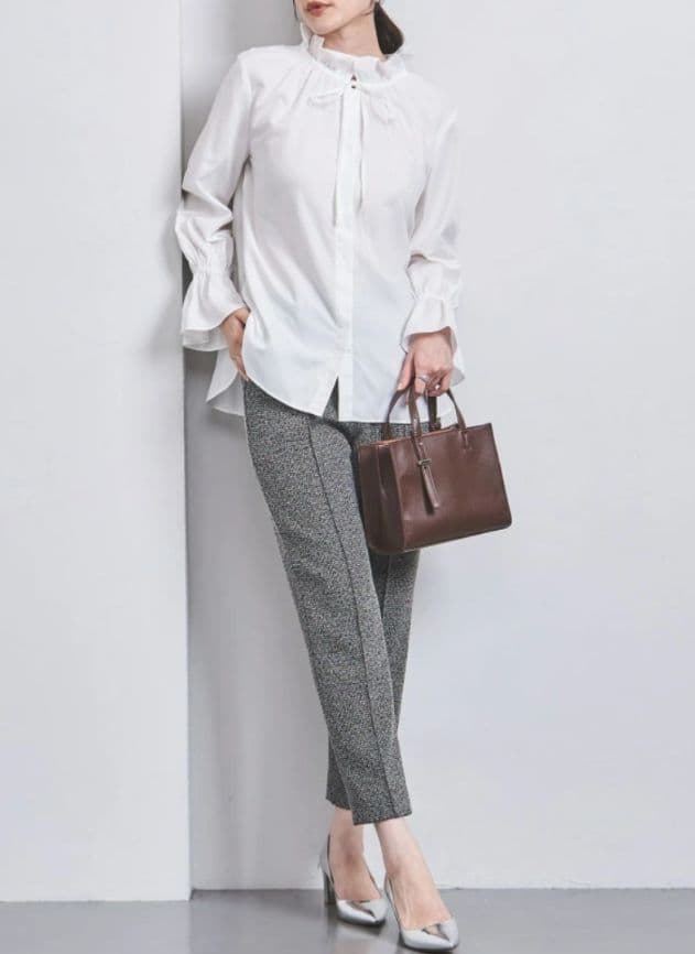 新品！ユナイテッドアローズ　テーパードパンツ