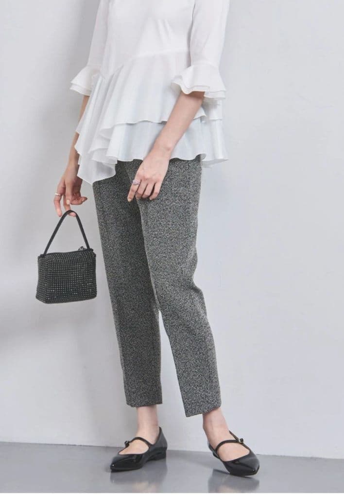 新品！ユナイテッドアローズ　テーパードパンツ