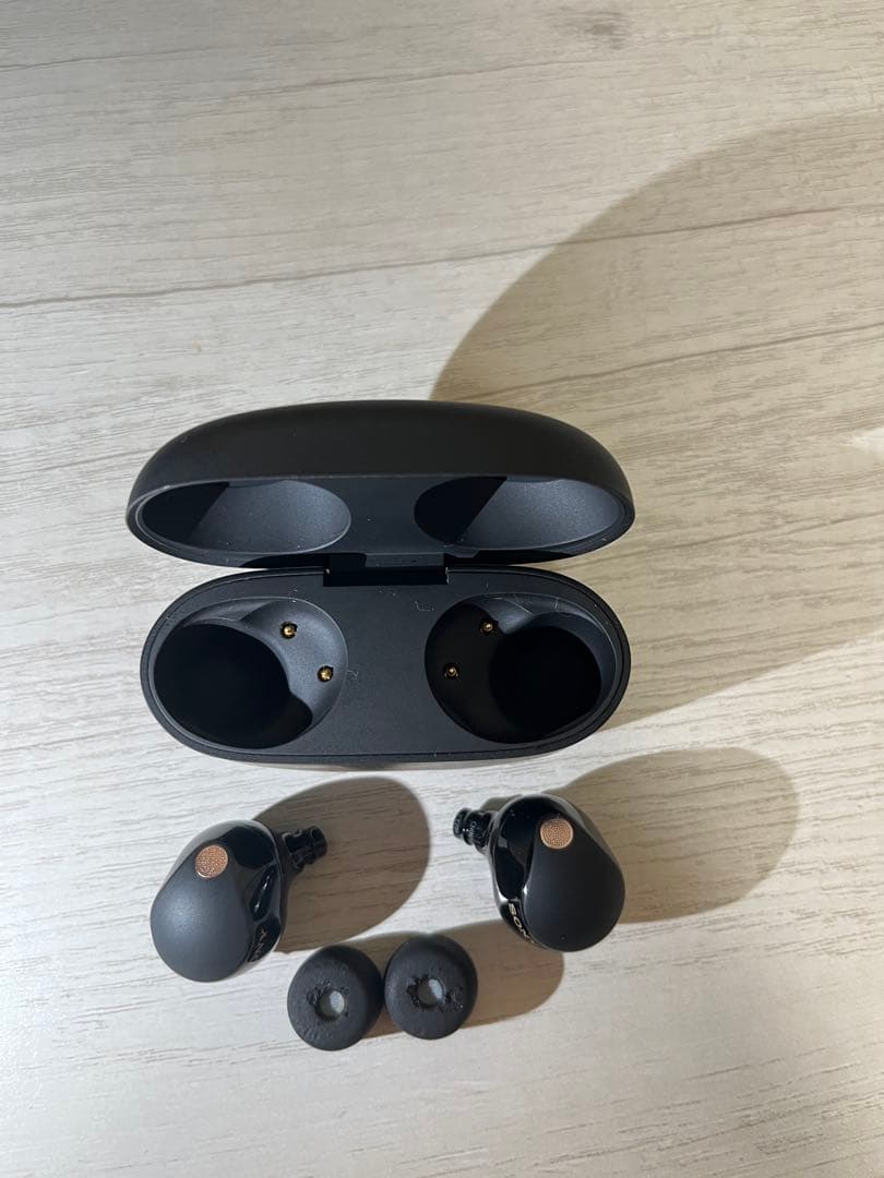 ゴ*ト様 SONY WF-1000XM5 YY2963