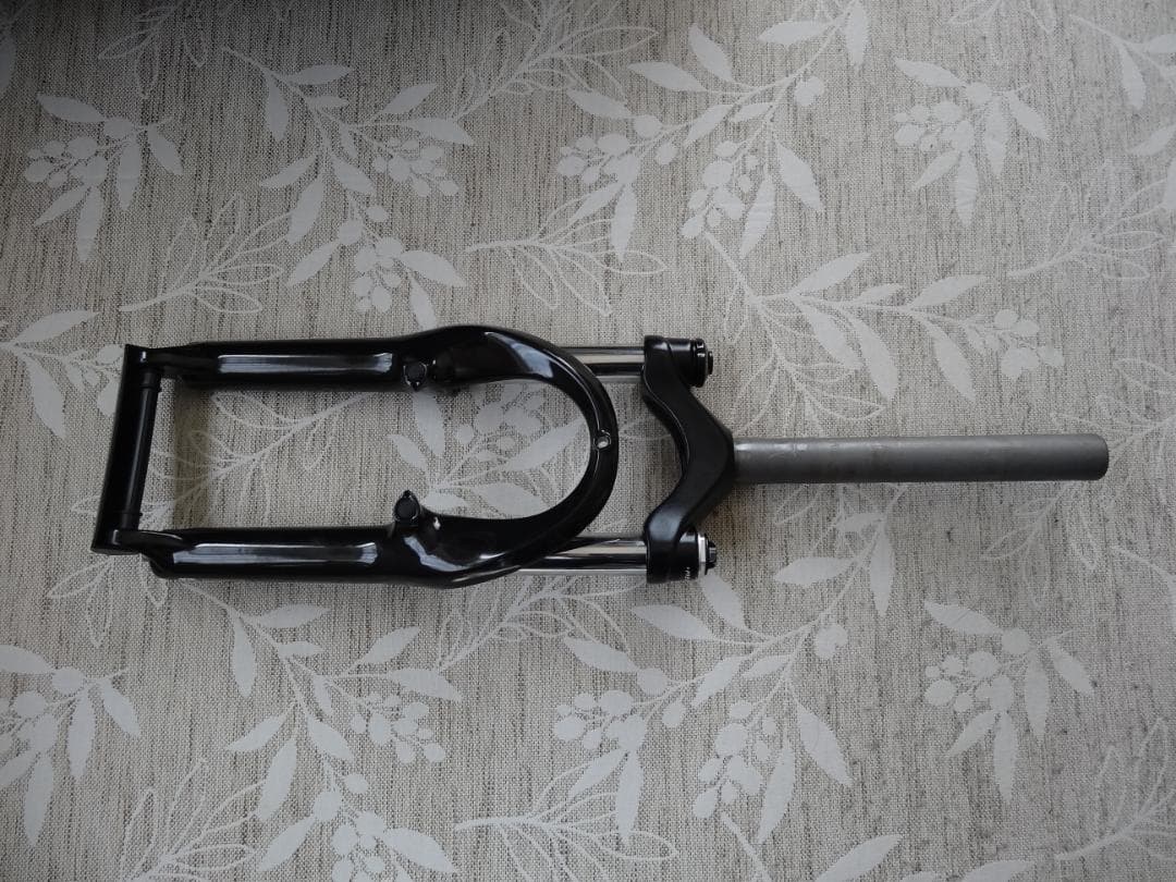 ・BesV　PS1　20インチ　フロントフォーク　（新品、取り外し品）