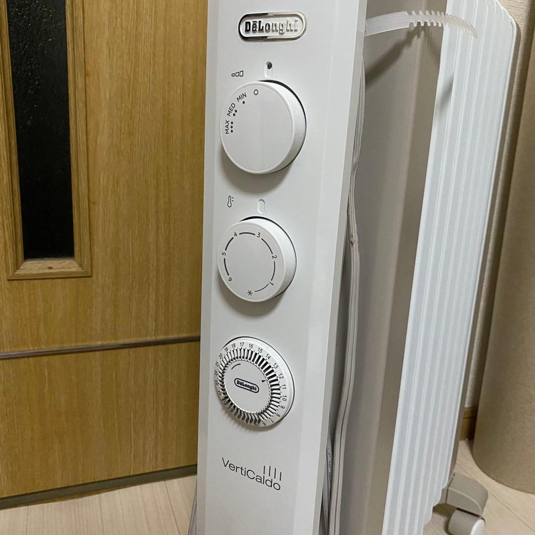 デロンギ オイルヒーター 8-10畳 ヴェルティカルド