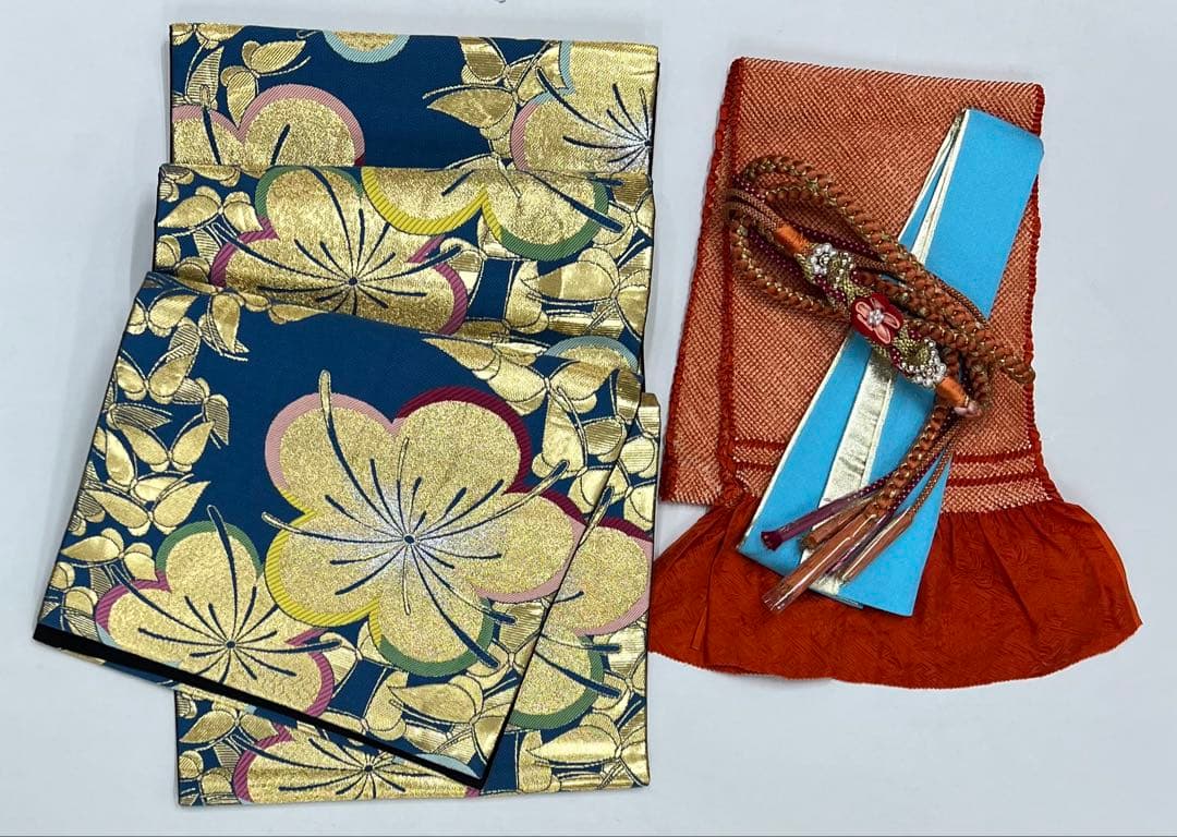 豪華金彩　振り袖　フルセット　別誂長襦袢付　成人式　刺繍入り　金通し 606