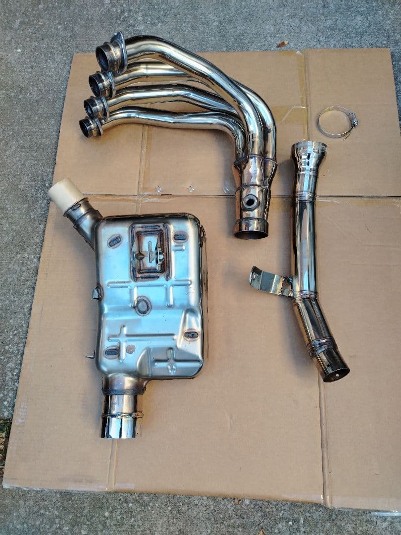 カワサキ　z900rs 触媒レスキット　中間パイプ