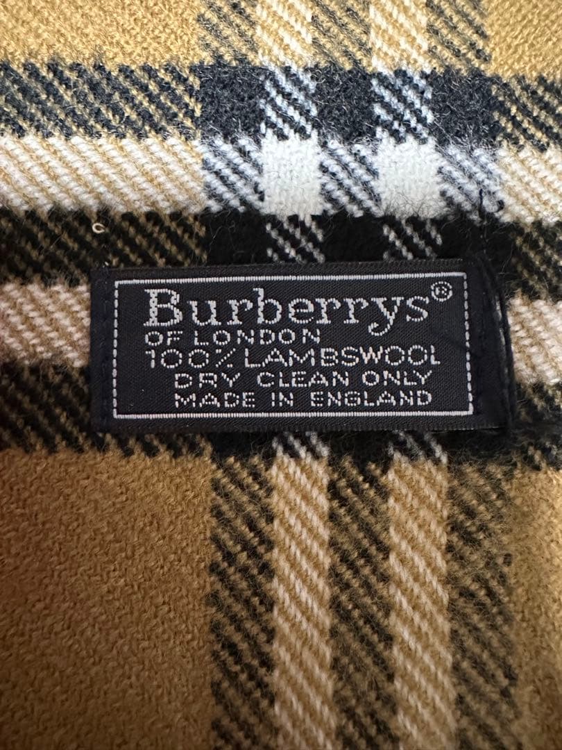 Burberryマフラー　新品　未使用　イングランド製　タグ付き