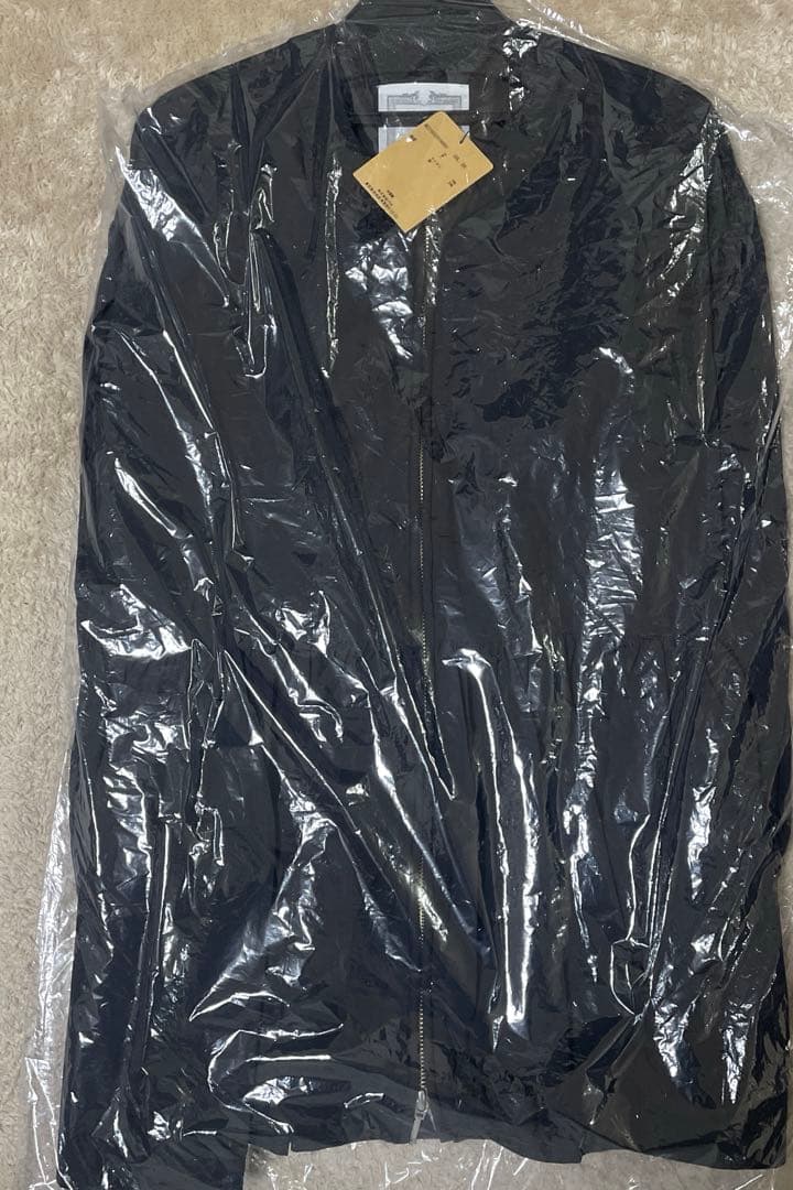 タグ付き　新品未使用　ビアズリー　ペプラムジップシャツブルゾン　ブラッ