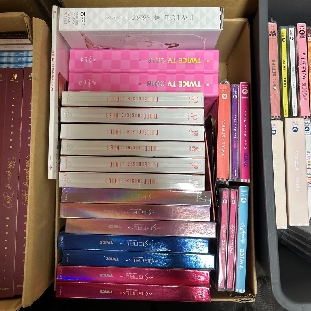 twice アルバム まとめ売り トレカ ペンライト ラブリー うちわ