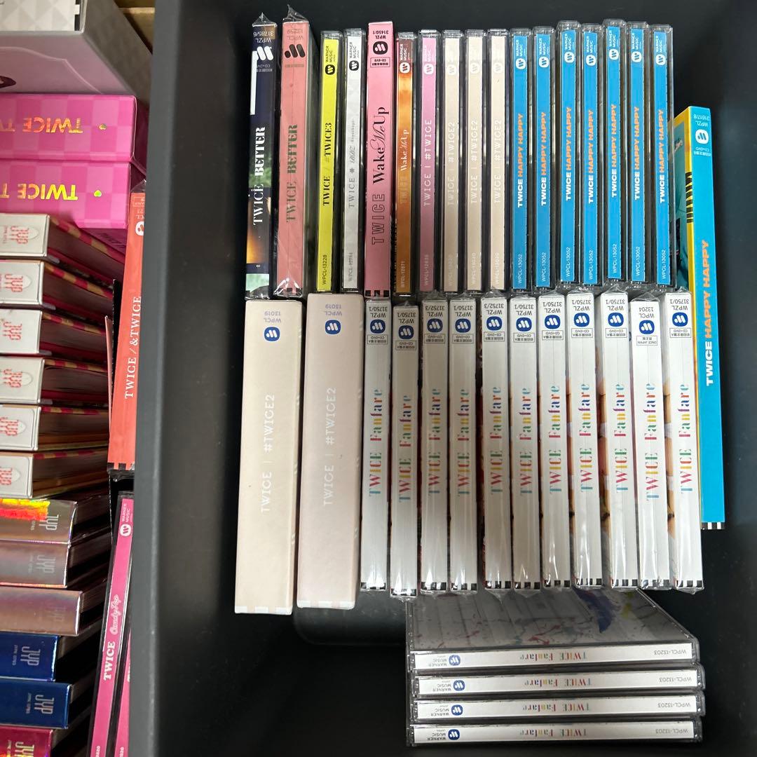 twice アルバム まとめ売り トレカ ペンライト ラブリー うちわ