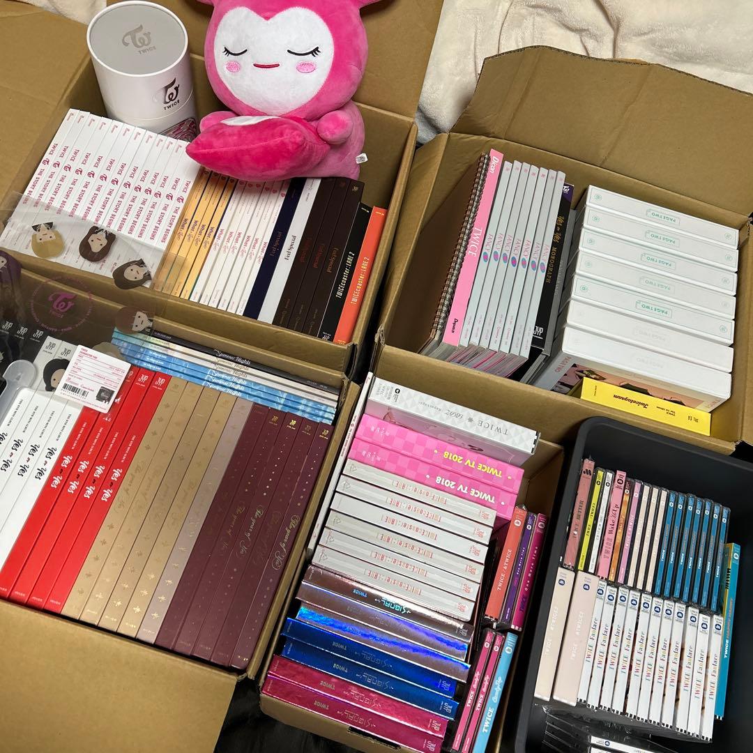 twice アルバム まとめ売り トレカ ペンライト ラブリー うちわ
