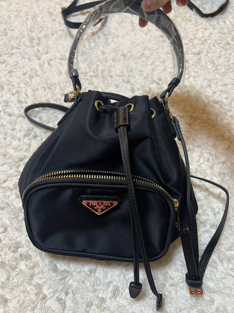 プラダノベルティー、ショルダーバック