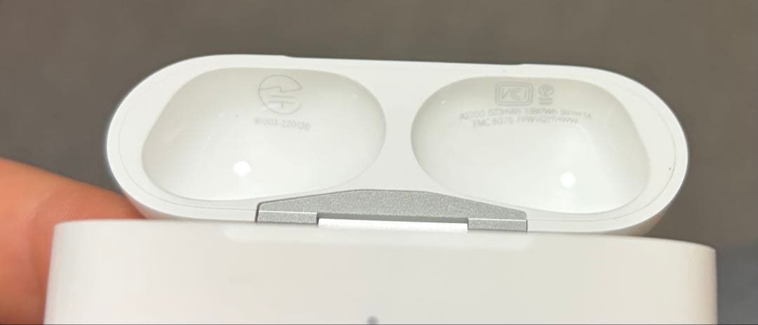 き*が様 Airpods pro第二世代　Lightningコネクタ