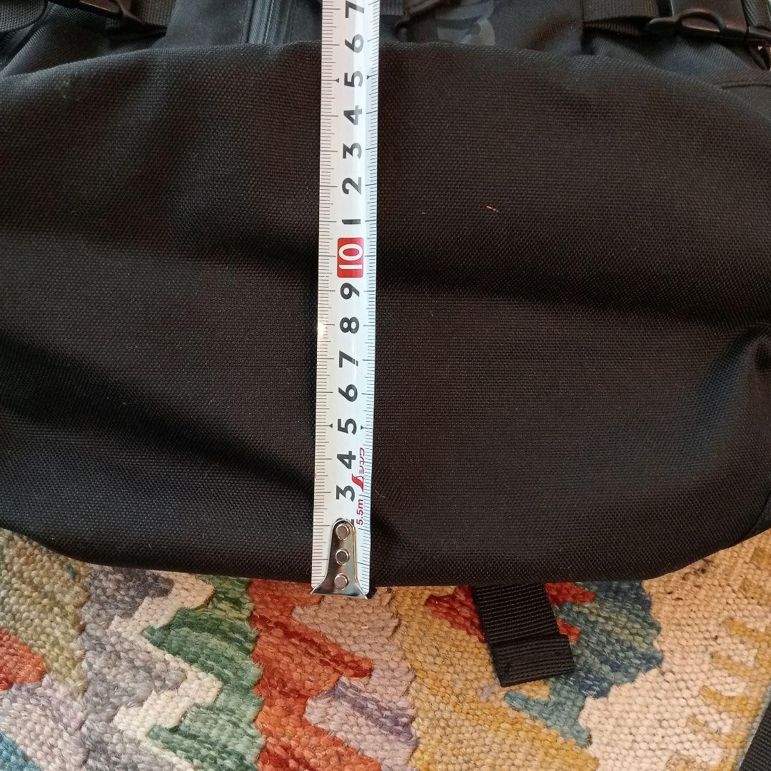 usa製 Supreme ブラック バックパック