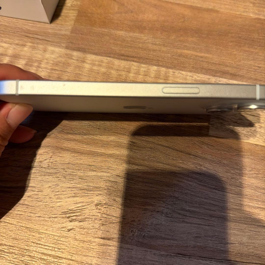 Apple iPhone 15 ブルー 本体