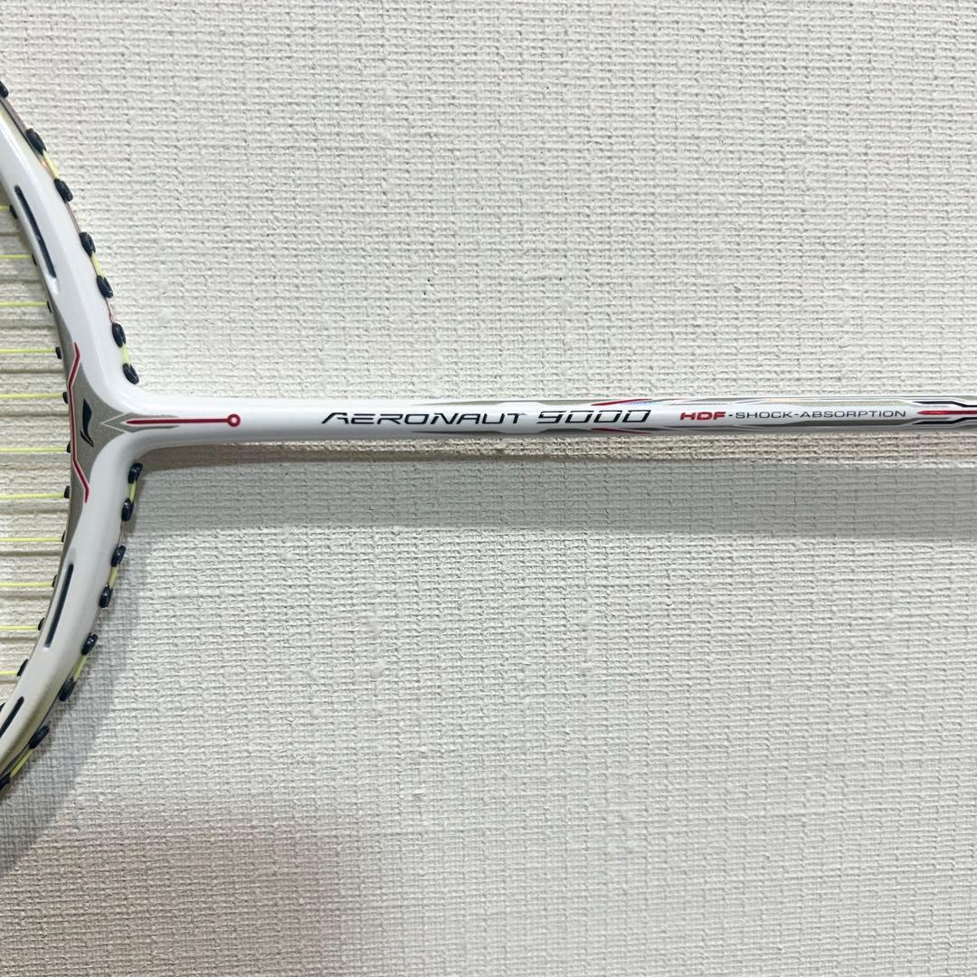 AERONAUT 9000 バドミントンラケット