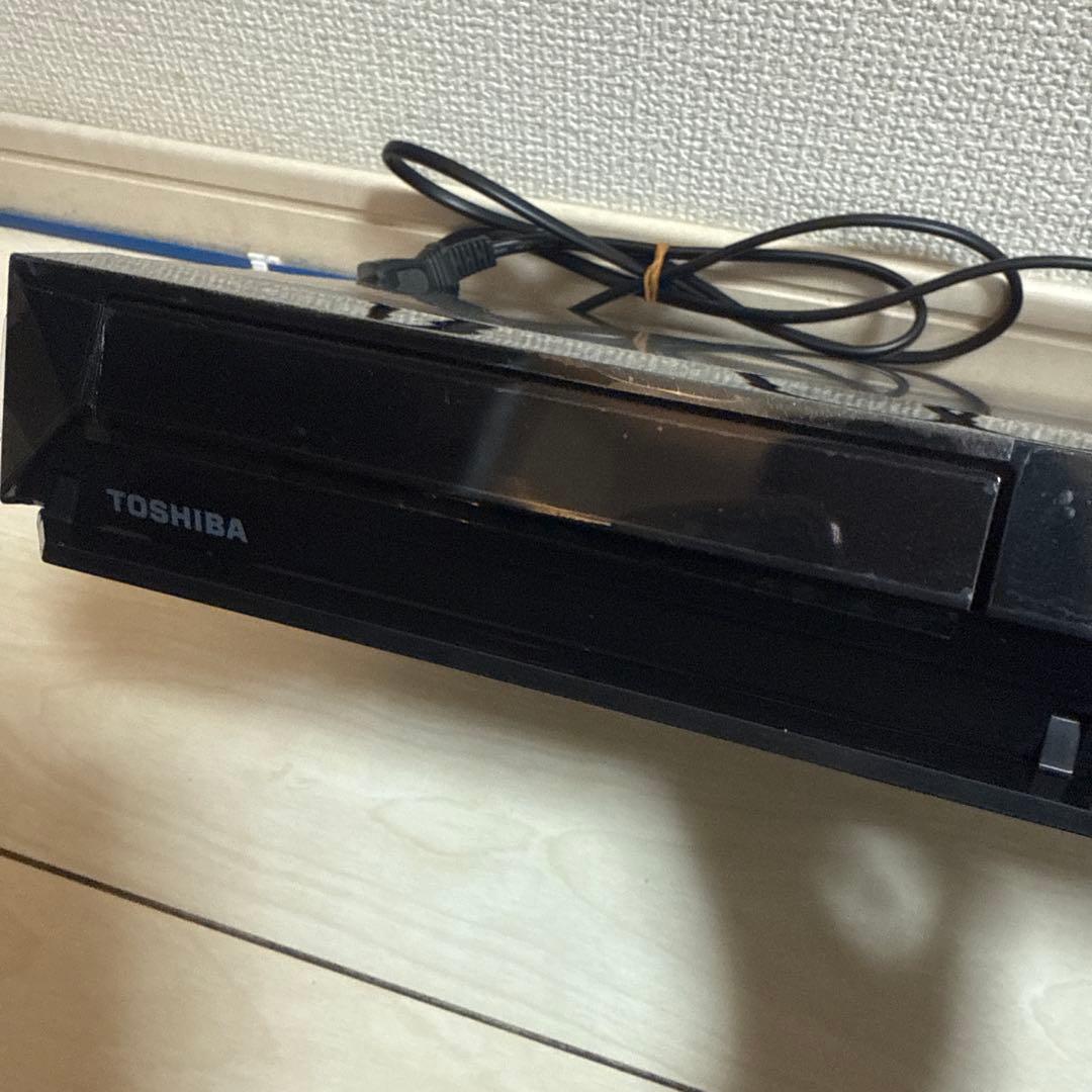 東芝レグザ DBR-Z110HDD/DVD/ブルーレイ レコーダー２番組同時録画