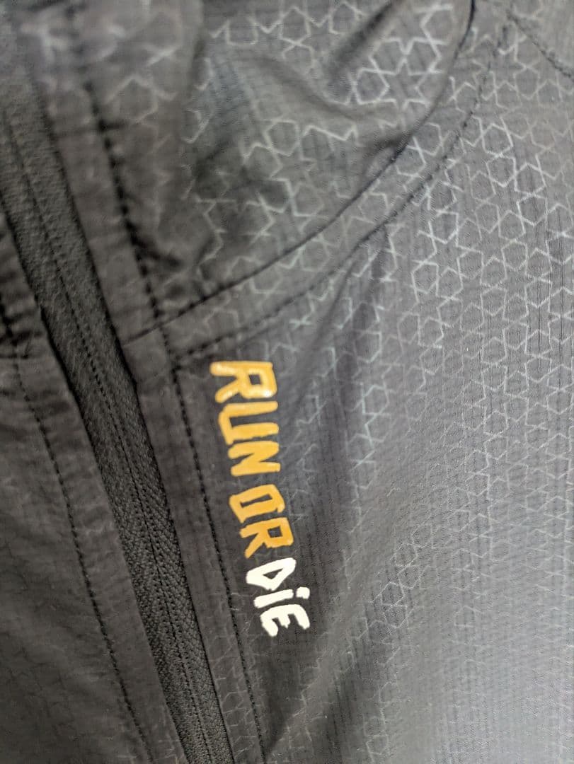 SAYSKY ブラック ウィンドブレーカー S