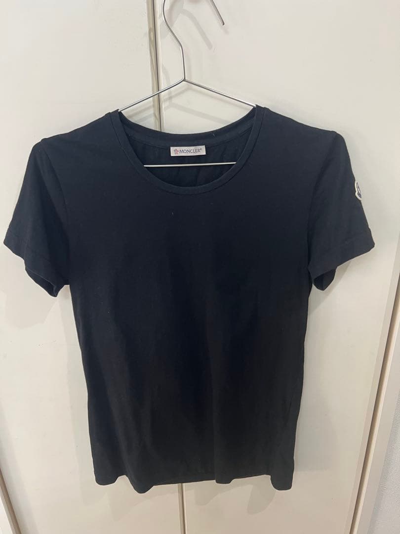 MONCLER ブラック Tシャツ 半袖