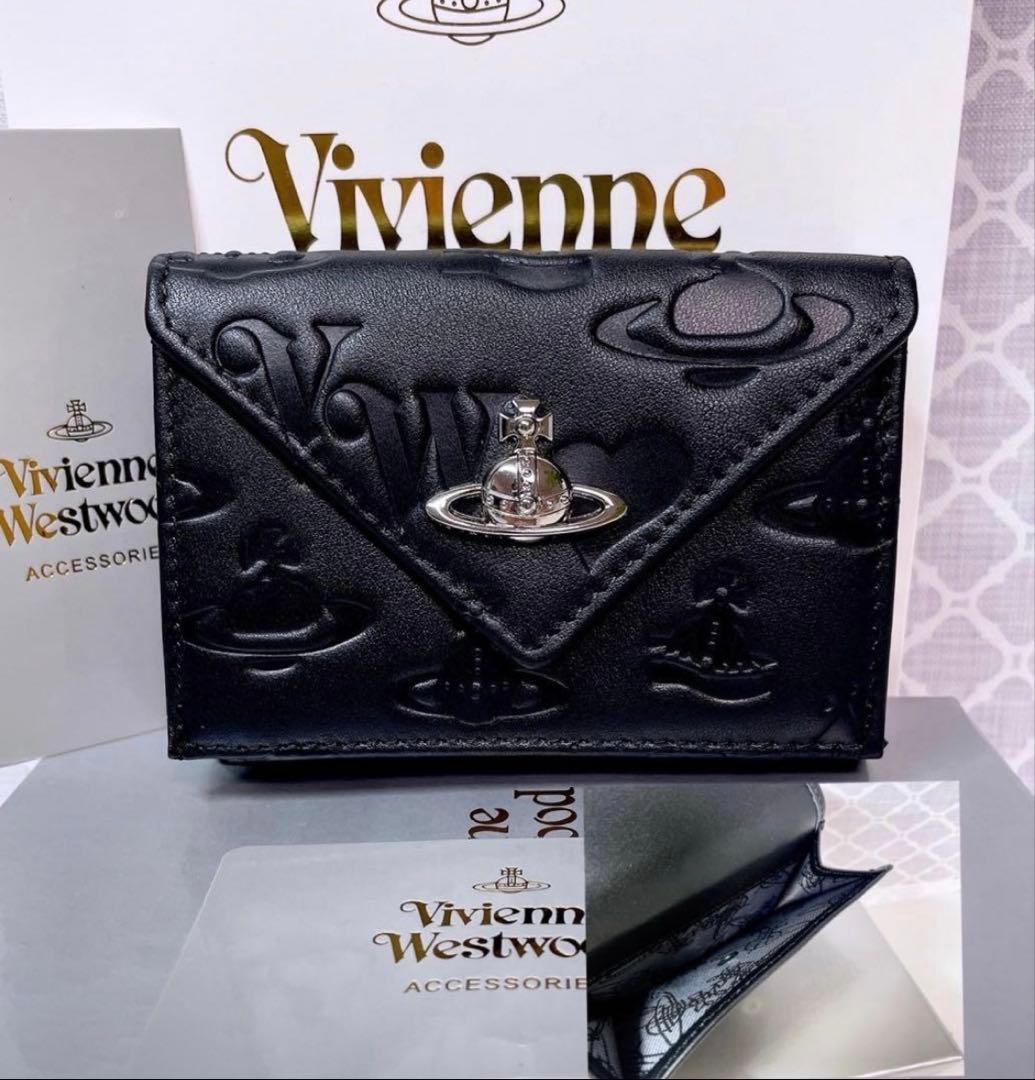 【内柄も素敵☆最新】Vivienne Westwood 三折財布 マット黒