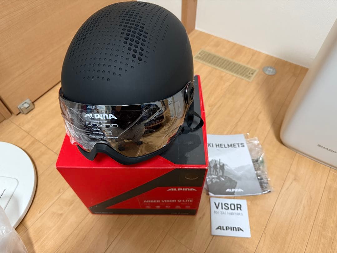 美品　アルピナ　ヘルメット　スキー　スノーボード