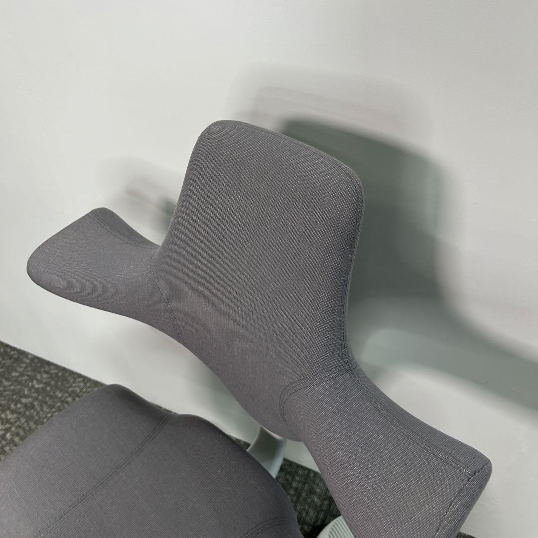 【F】オフィスチェア HAG Capisco ホーグ カピスコ 布張 グレー