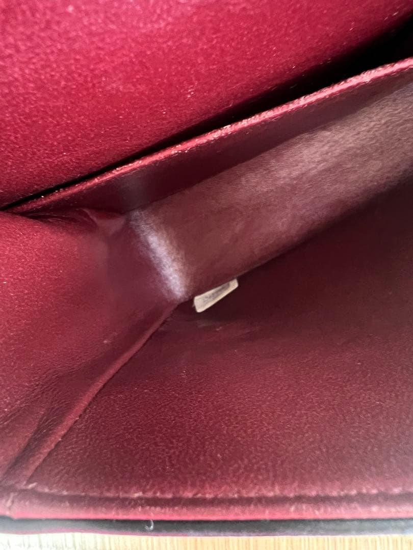 正規品　Wフラップ　Chanel ショルダーバッグ ブラック マトラッセ