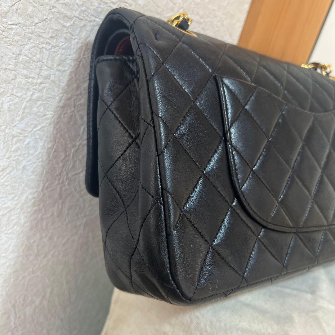 正規品　Wフラップ　Chanel ショルダーバッグ ブラック マトラッセ