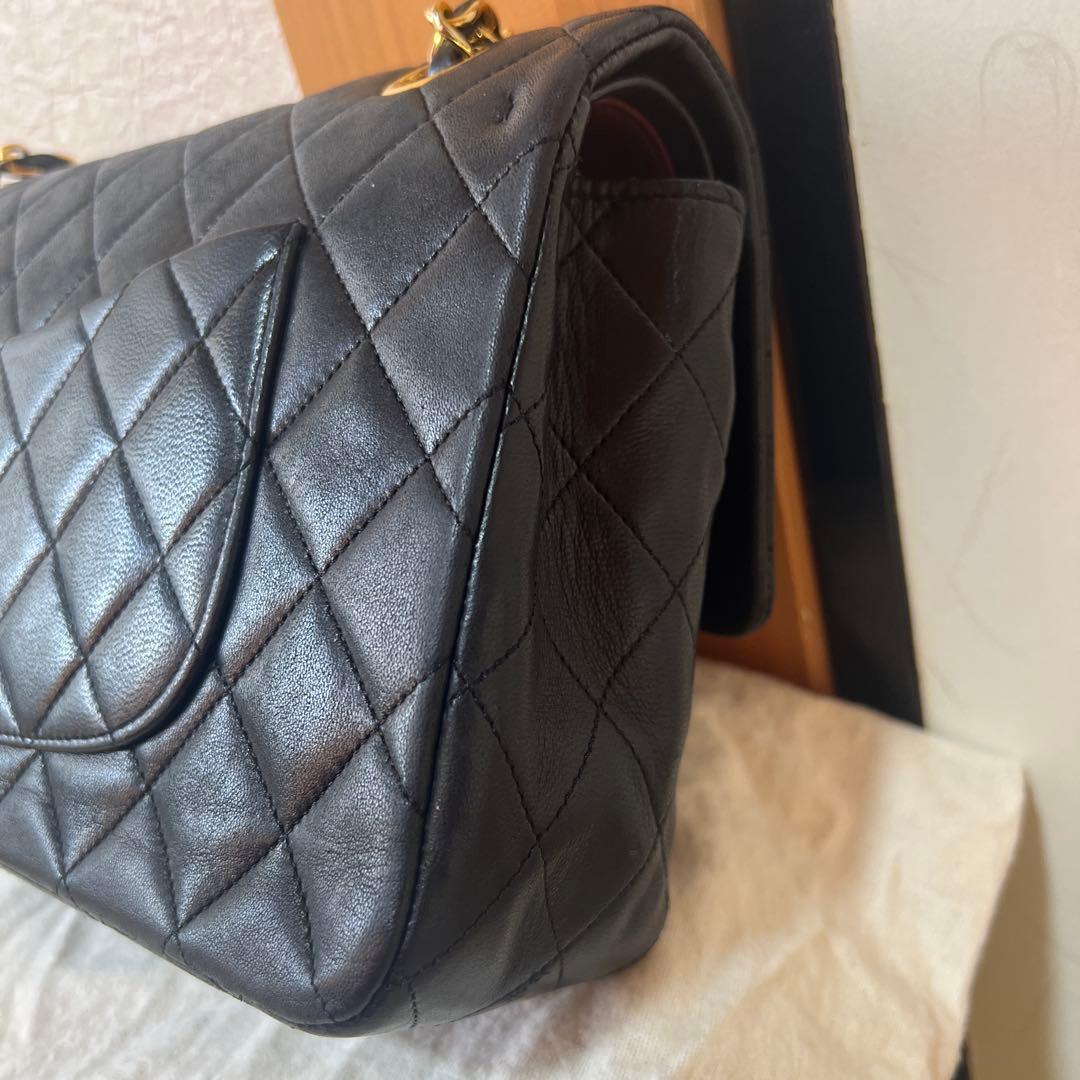 正規品　Wフラップ　Chanel ショルダーバッグ ブラック マトラッセ