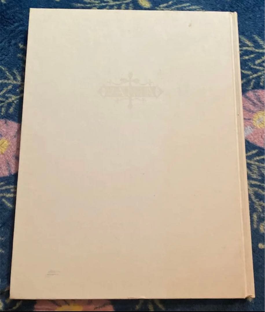 Vania Zouravliov画集