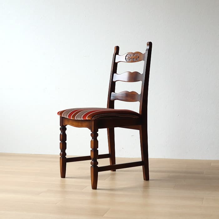 カリモク コロニアル ダイニングチェア レトロ ストライプ モケット