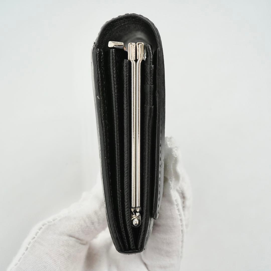 【未使用に近い】Burberry ノバチェック　エンボス　がま口　ファスナー