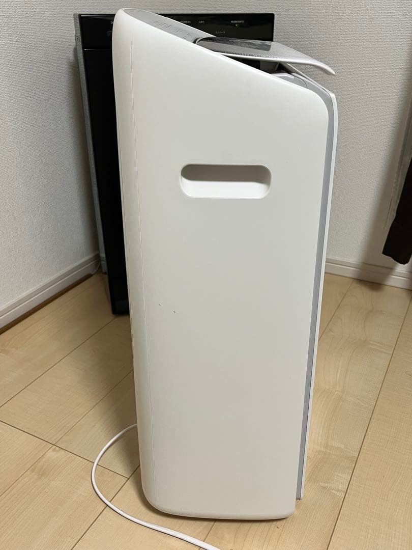 CV-PH140 衣類乾燥除湿機　SHARP ハイブリッド式　2023年製