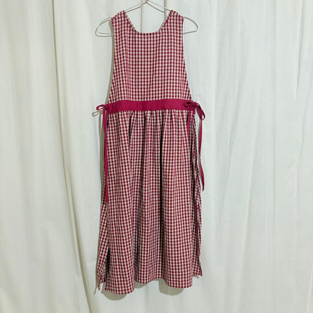 ギンガムチェックエプロンワンピース 綿麻　赤✖︎生成　ナチュラルエプロン　脇リボン