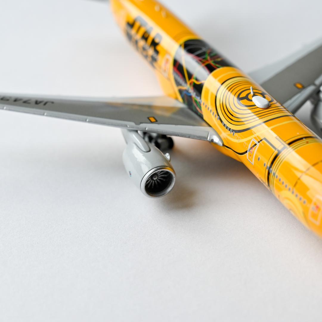 ANA B777-200ER C-3PO 特別塗装 JC Wings 1/400