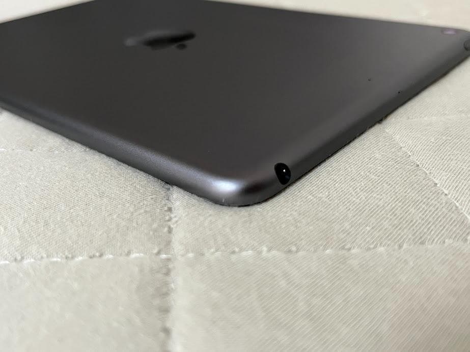 iPad mini5 256GB Wi-Fiモデル 保護フィルム ケースセット