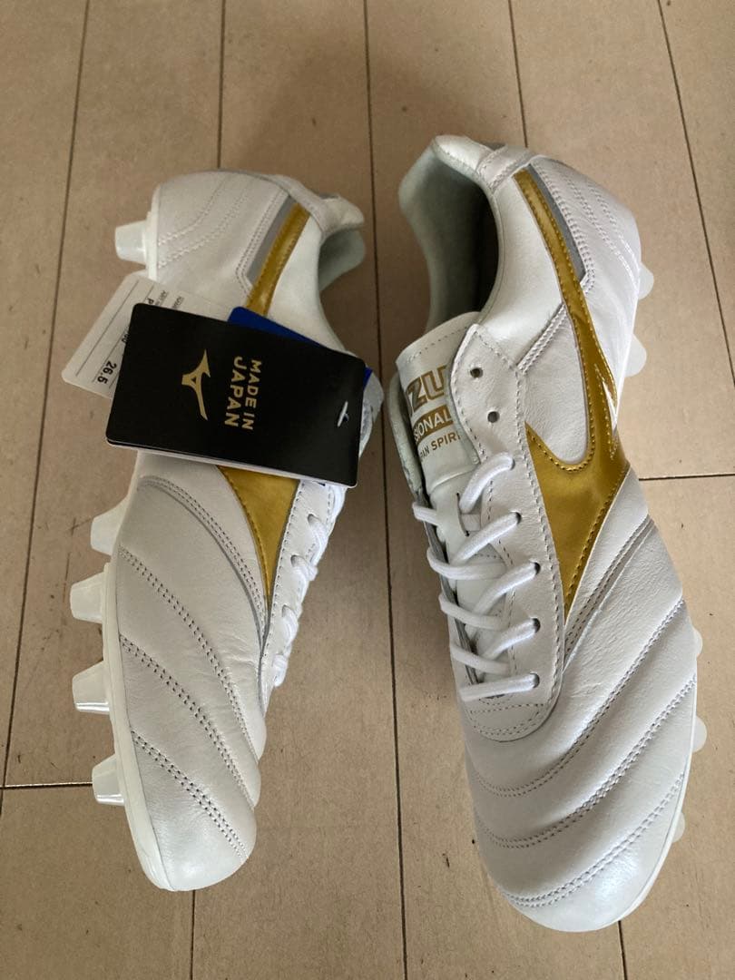 モレリア2ジャパン　白✖️金　26.5㎝　新品。