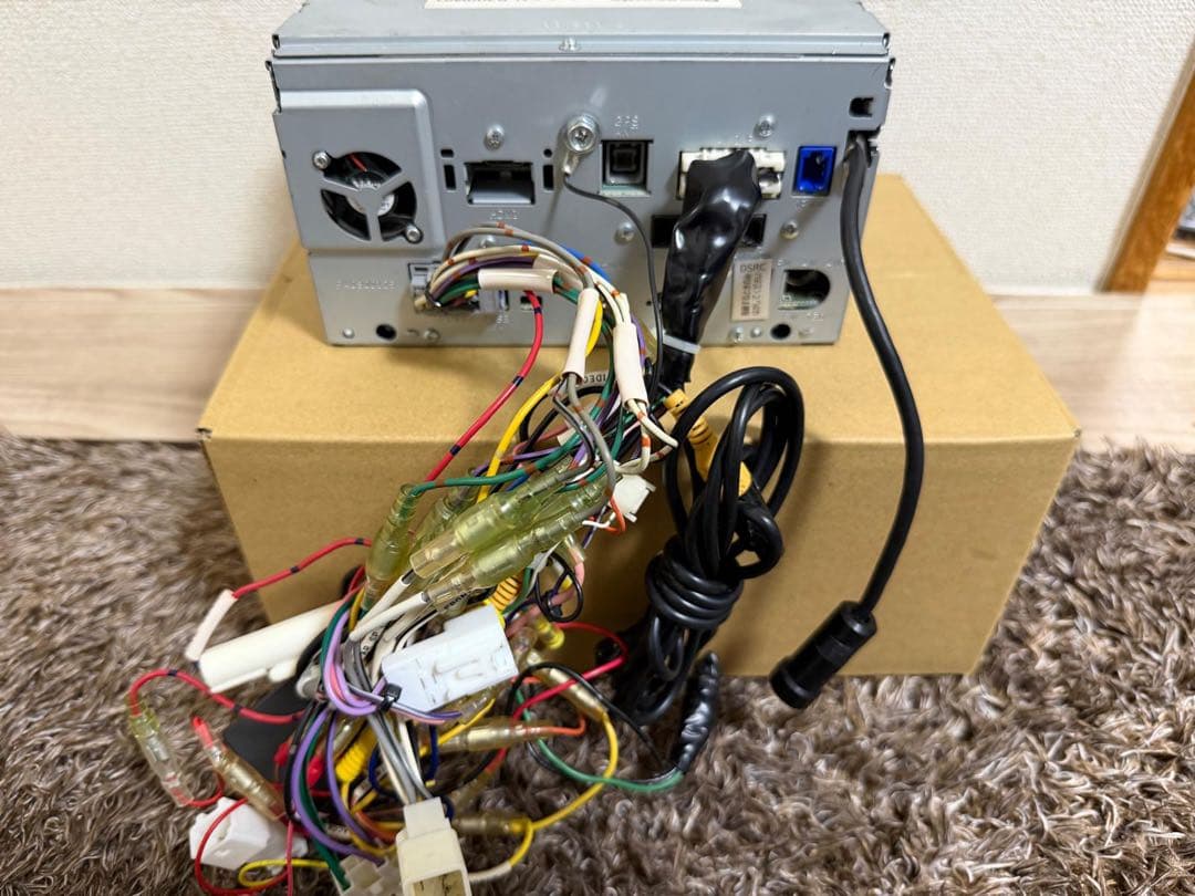 Panasonic CN-R300WD カーナビ Bluetooth 2013