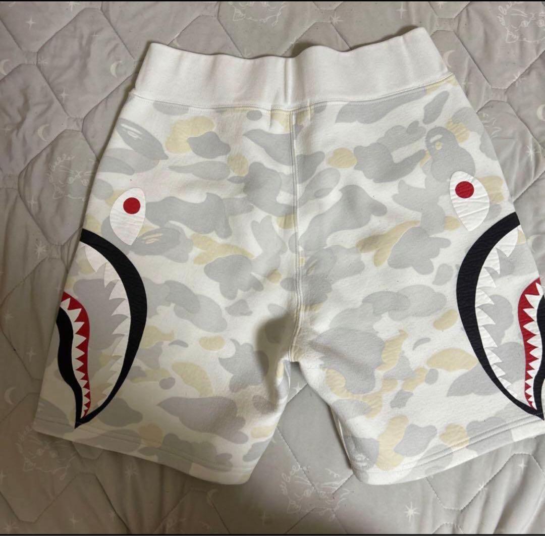 A bathing ape ハーフパンツ