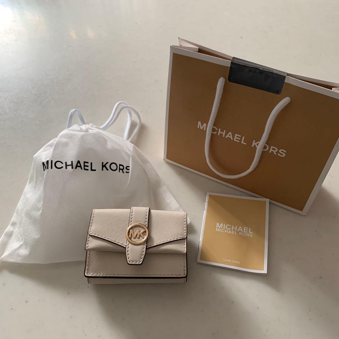 MICHALE KORS 新品未使用　三つ折り財布　ホワイト