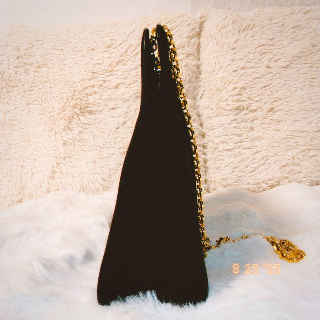 【美品】Salvatore Ferragamo スウェード　ショルダーバッグ