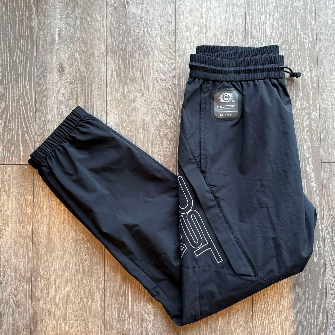 【試着】MARK&LONA ナイロンパンツ 黒 ジョガー DST スウェット