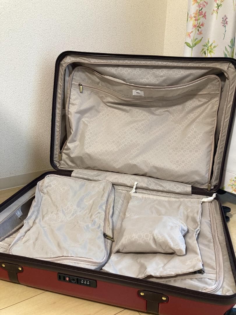 新品未使用タグつき　ACE サークルZ スーツケース　赤　Lサイズ