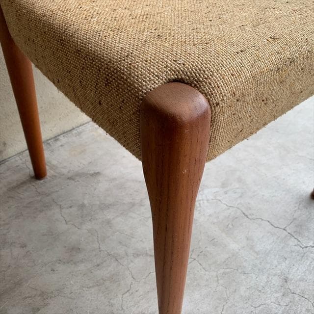 北欧デンマークd-scanのチーク材ヴィンテージダイニングチェア