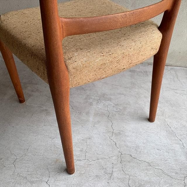 北欧デンマークd-scanのチーク材ヴィンテージダイニングチェア