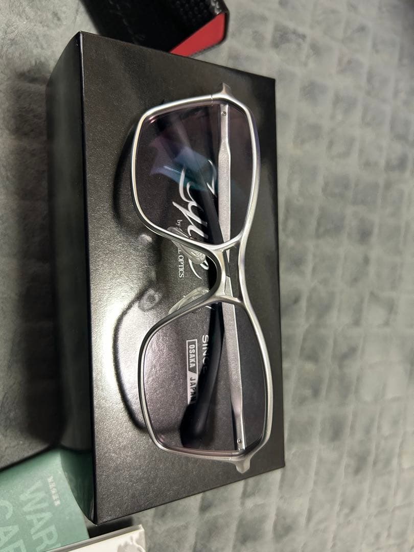 タレックス偏光サングラス モアイパープル ゼクー ZEAL