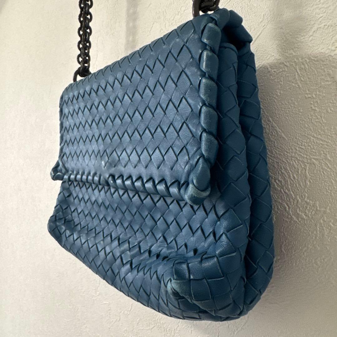 ✨BOTTEGA VENETA（ボッテガ・ヴェネタ） イタリア製ショルダーバッグ