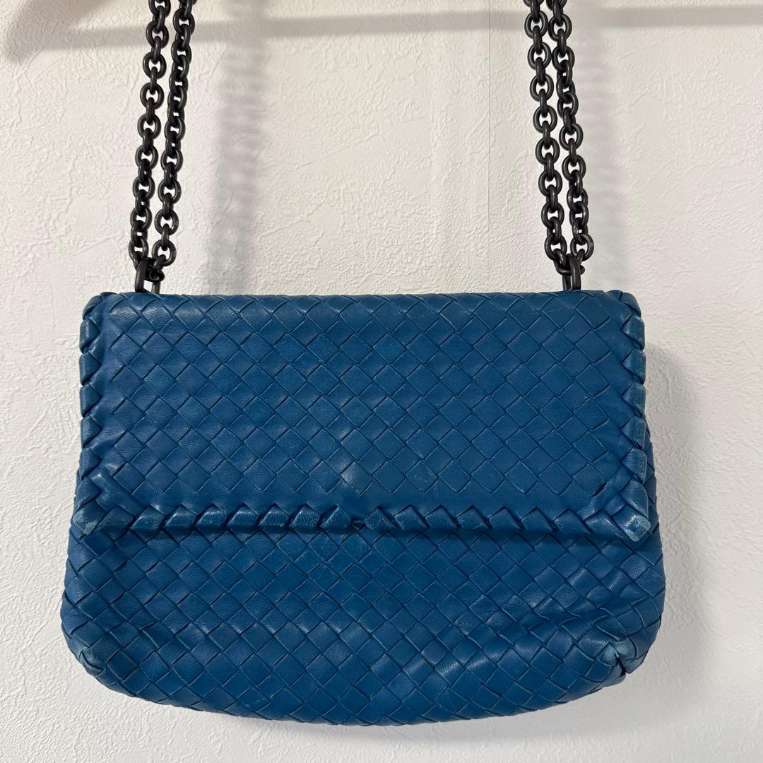 ✨BOTTEGA VENETA（ボッテガ・ヴェネタ） イタリア製ショルダーバッグ